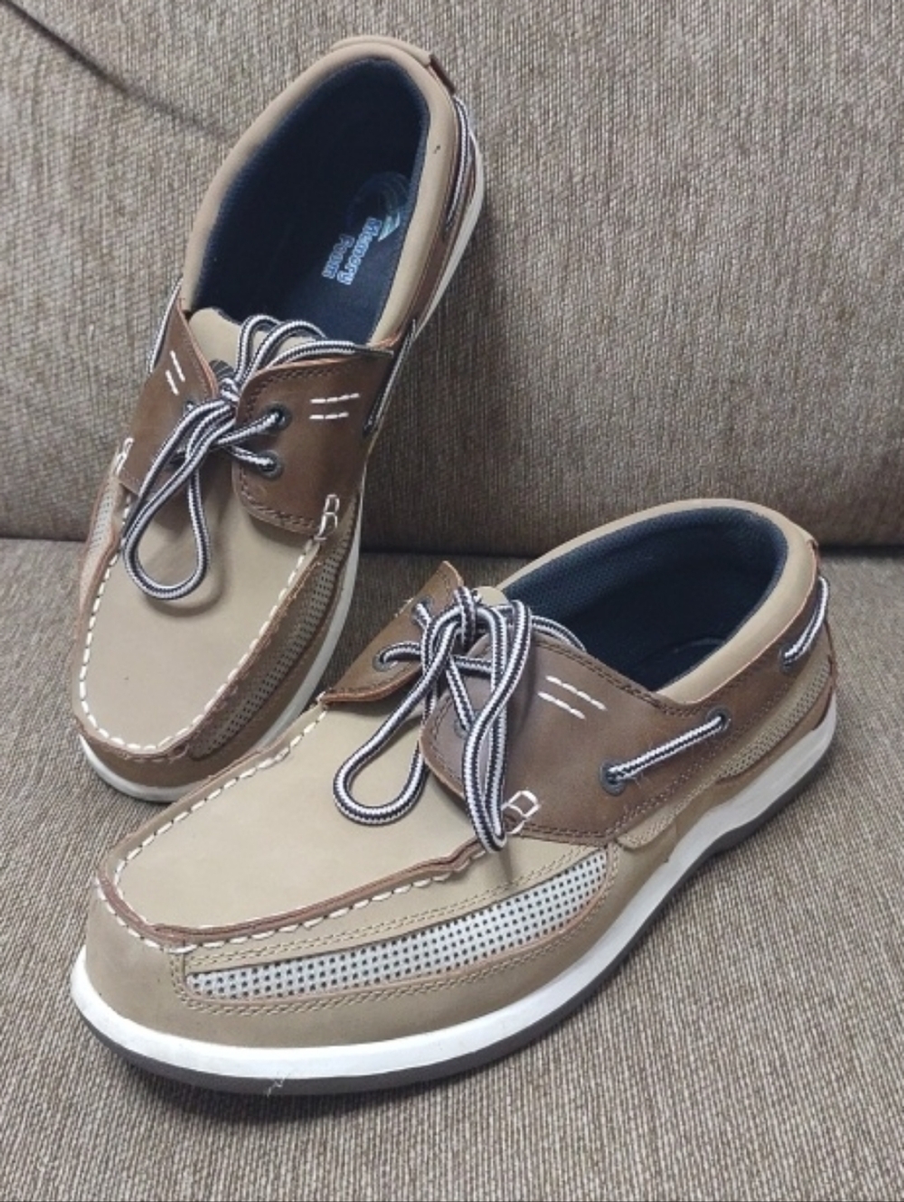 Men's Island Surf Casual Boat Shoes in Tan and Brown Lace Up Loafers Size 9.5